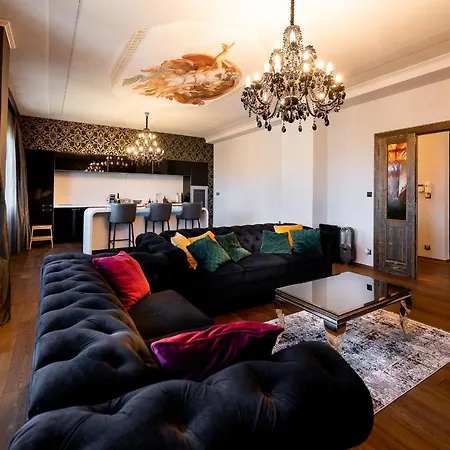 Premium Center 3 150m2 Hlavna Ulica * קושיצה