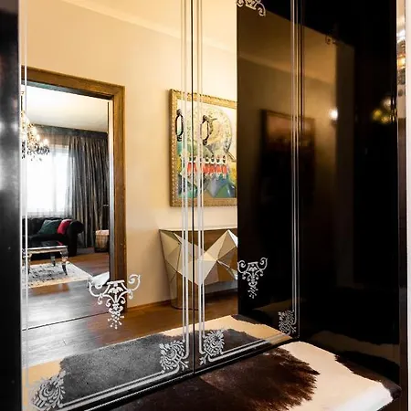 Premium Center 3 150m2 Hlavna Ulica * קושיצה